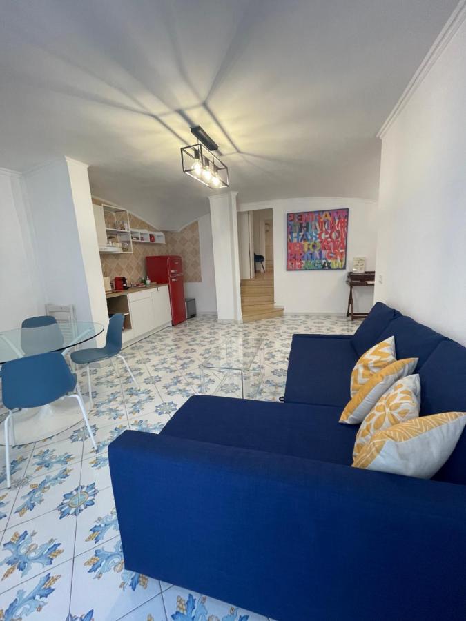 Caterina 70 Apartment Napoli Bagian luar foto