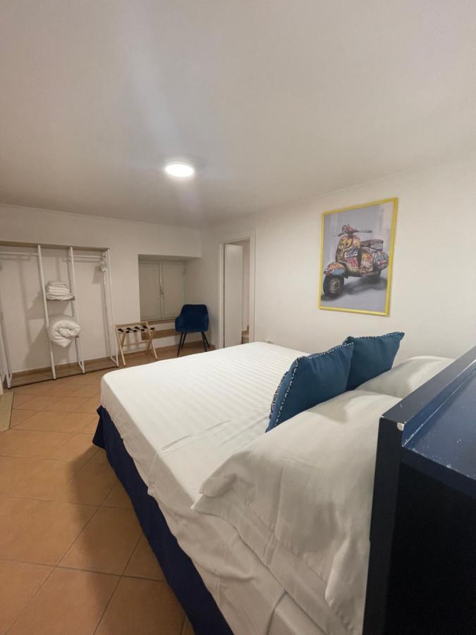 Caterina 70 Apartment Napoli Bagian luar foto