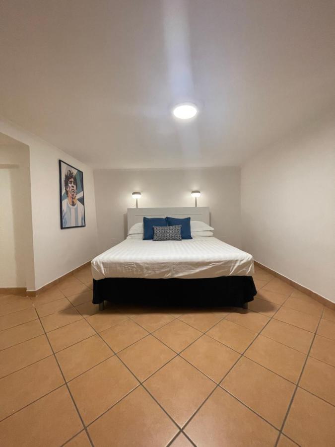 Caterina 70 Apartment Napoli Bagian luar foto