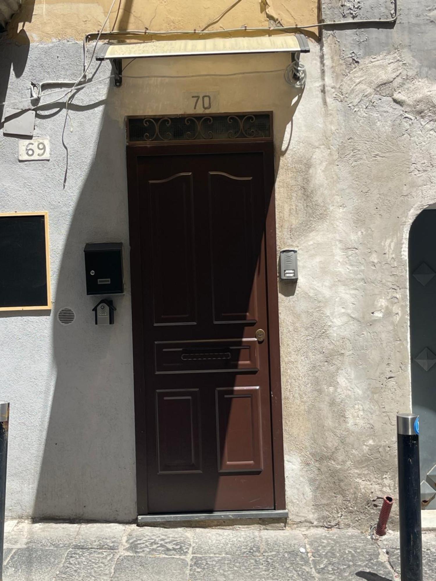 Caterina 70 Apartment Napoli Bagian luar foto