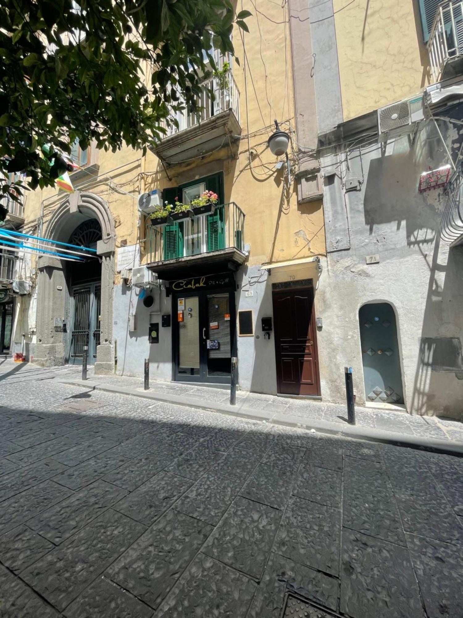 Caterina 70 Apartment Napoli Bagian luar foto